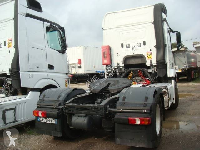 Tractor Mercedes