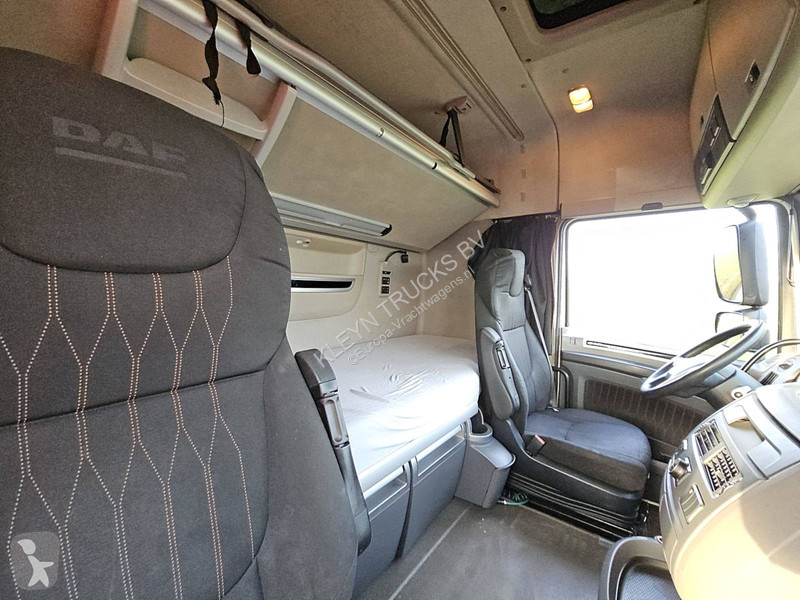 Traktor DAF 450 SPACECAB SKIRTS