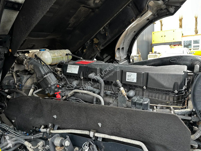 Traktor Renault T460 4X2 Tractor-unit...