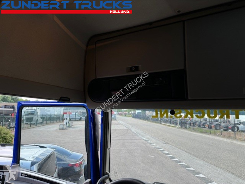Tracteur DAF 480 SPACECAB