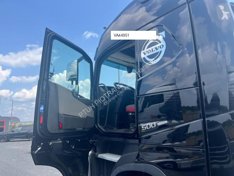 Tahač Volvo FH500 / 2021 / NISKI PRZEB / LEKKI...