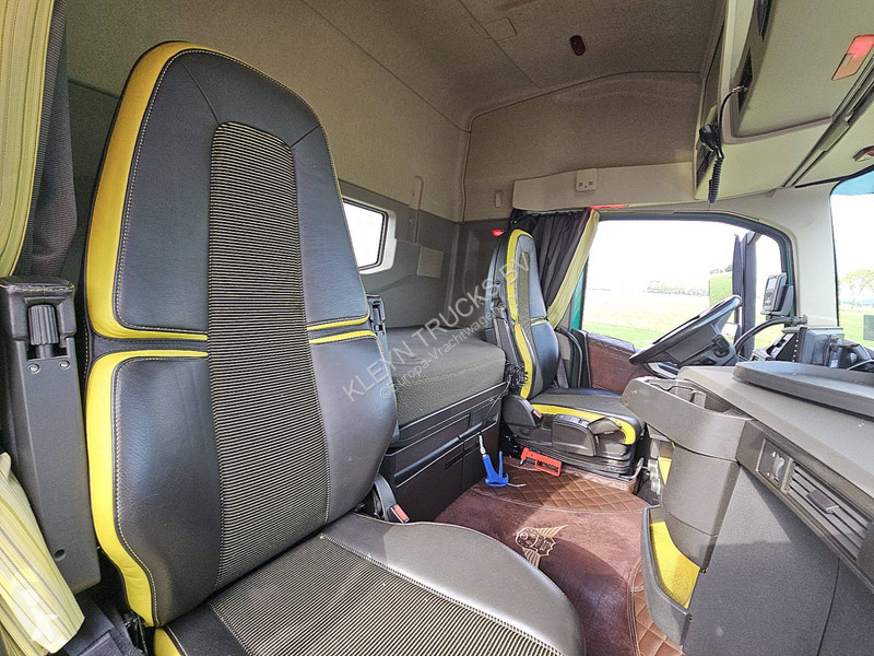 Traktor Volvo 750 6X6 X-TRACK LIFT AX.
