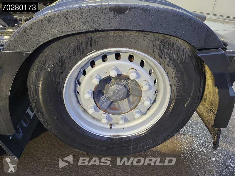 Tracteur Volvo 6X2 PTO Liftachse Euro 5