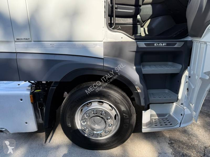 Trattore Stradale DAF
