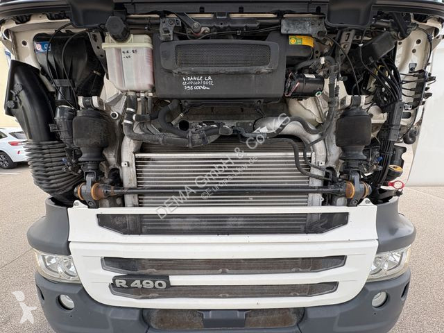 Traktor Scania...