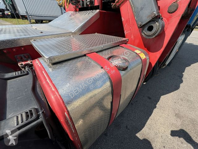 Tractor Volvo...