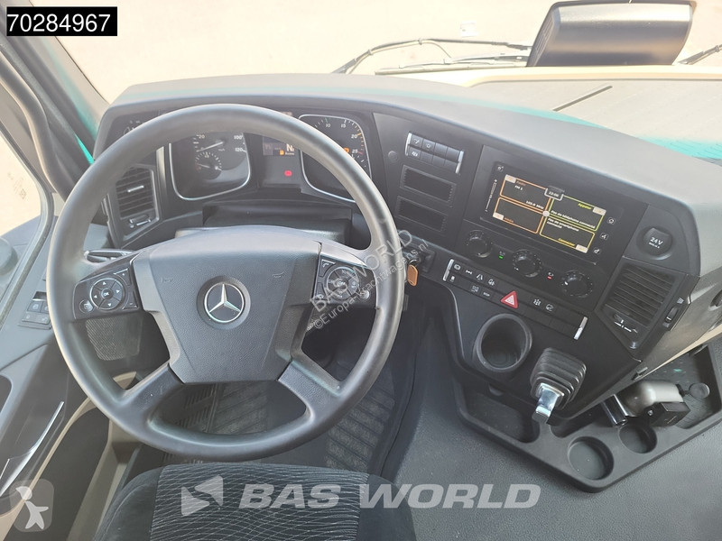 Traktor Mercedes 1845 4X2 ClassisSpace PTO...