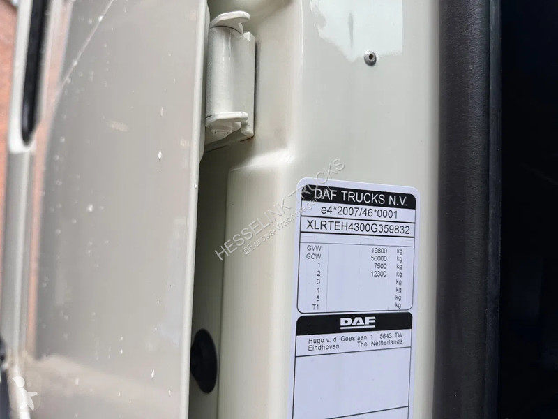 Tahač DAF 480 SSC Super Space 2x tank LED...