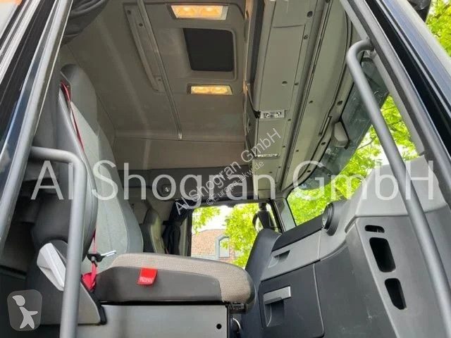 Traktor Renault T520 4x2 / Retarder / Euro 6
