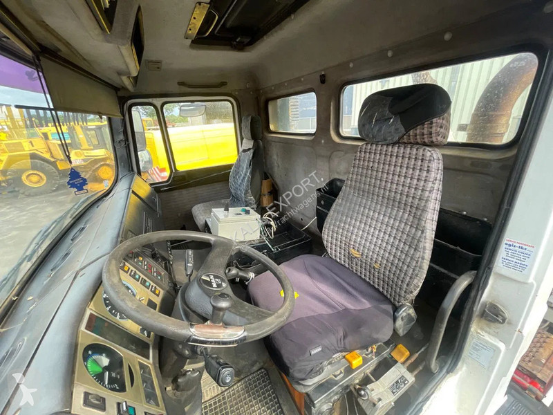 Traktor MAN 19.402 Tractor 4x4 Big Axle Z ull...