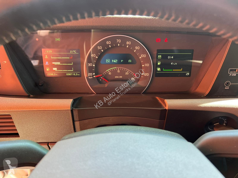 Tahač Volvo 6x2 GLOBE XL / ADR / RETARDER /...