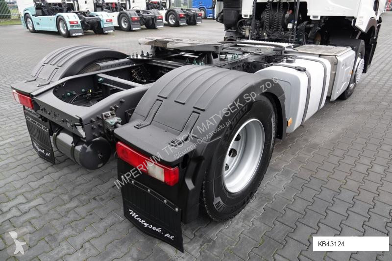 Traktor Renault T 480