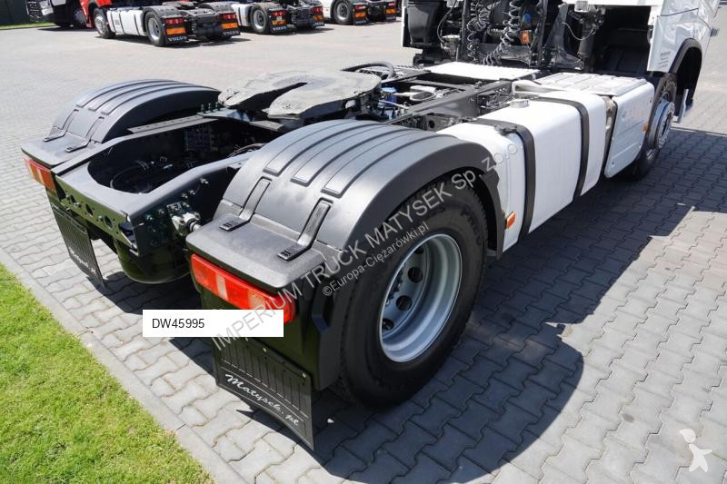 Tahač Volvo FH 500 / NISKA KABINA / HYDRAULIKA...
