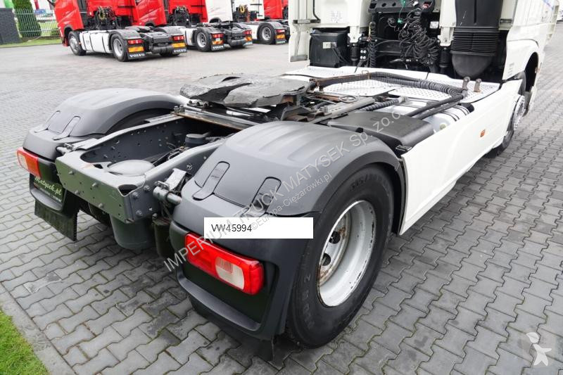 Cabeza tractora DAF XF 530