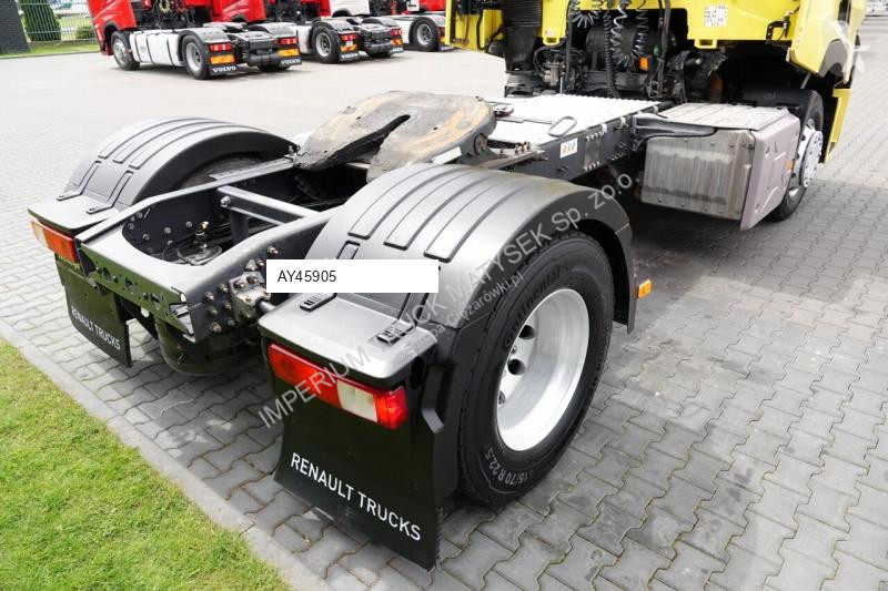 Traktor Renault T 440