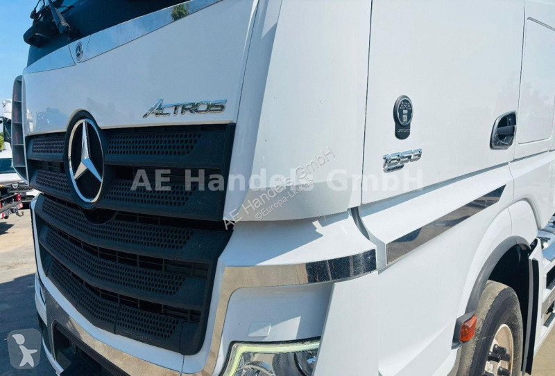Traktor Mercedes 1853