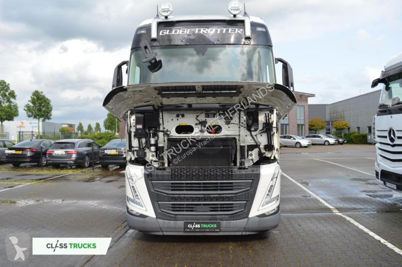 Traktor Volvo Globetrotter XL Retarder
