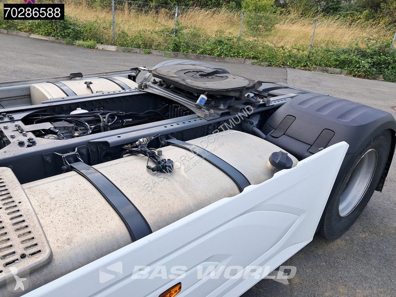 Traktor DAF 530  4X2 Retarder 2xTanks ACC LED...