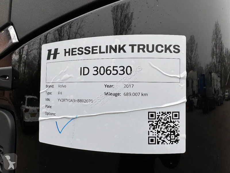Trekker Volvo Dual clutch 2X tank Standairco...