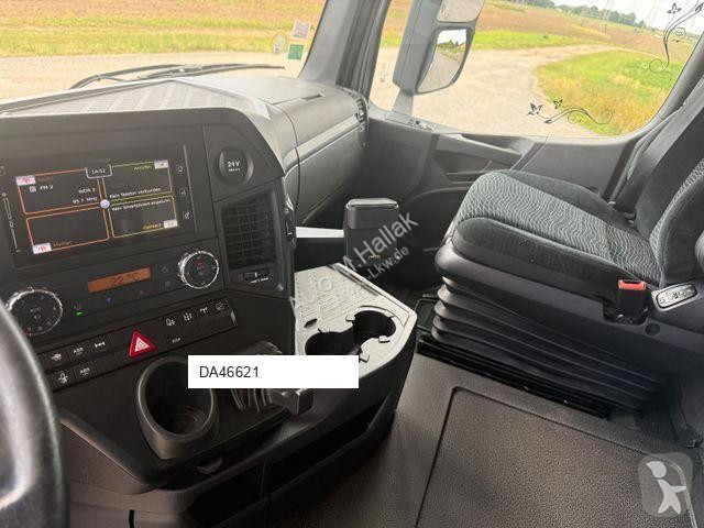 Tracteur Mercedes 2051 LS HAD