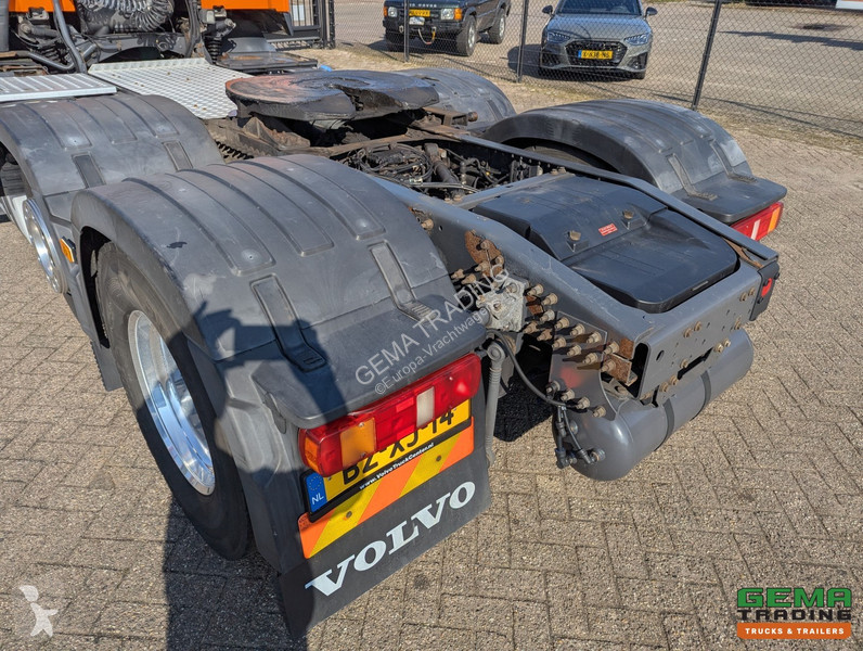 Tahač Volvo 6x2/4 Globetrotter Euro 5 - ADR -...