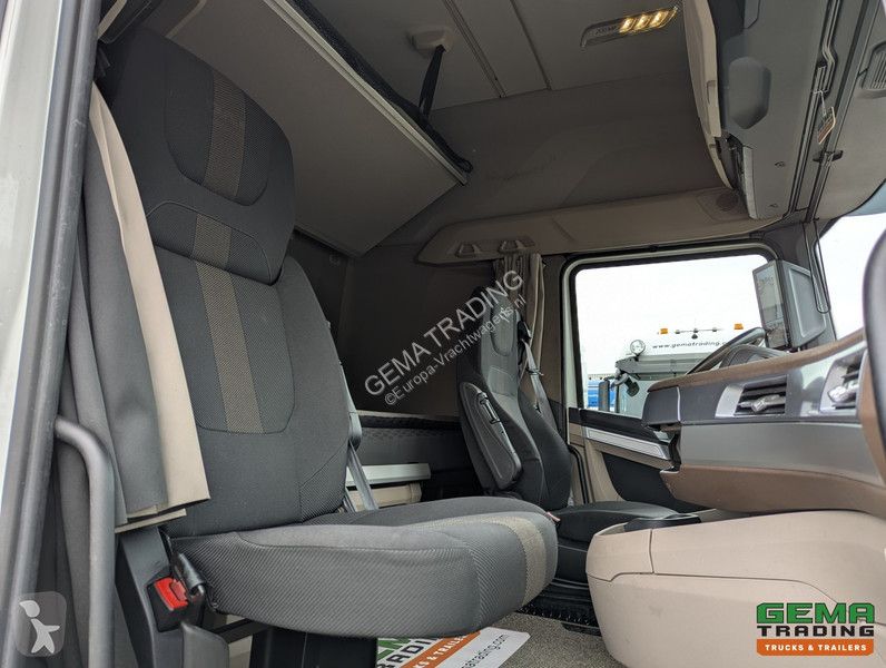Traktor DAF + 4x2 Euro6E - MEGA/Lowdeck -...