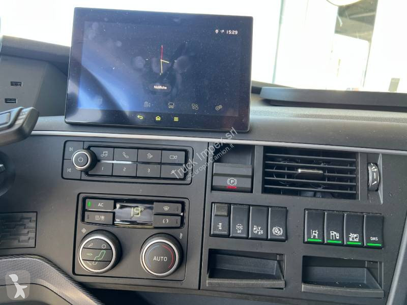 Traktor Volvo