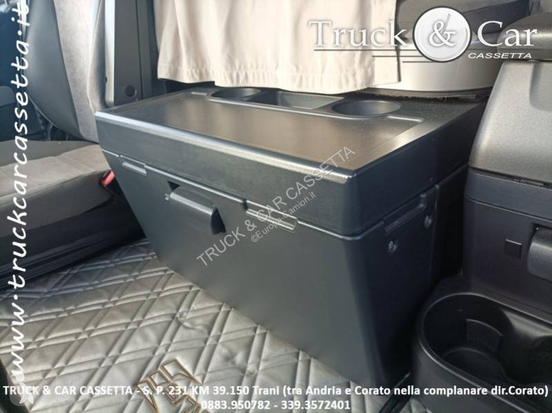 Traktor Iveco