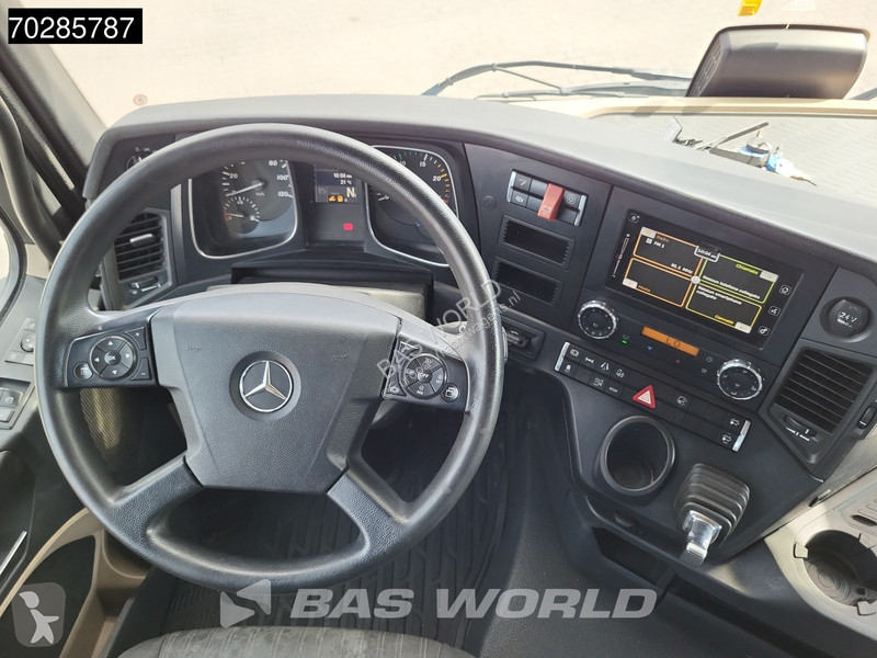 Tahač Mercedes 1845 4X2 StreamSpace Retarder...