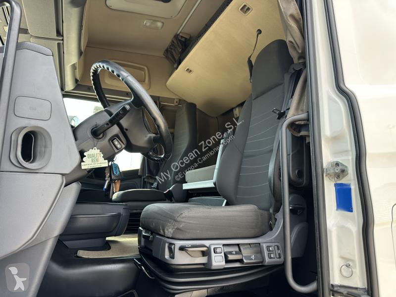 Traktor Scania 410