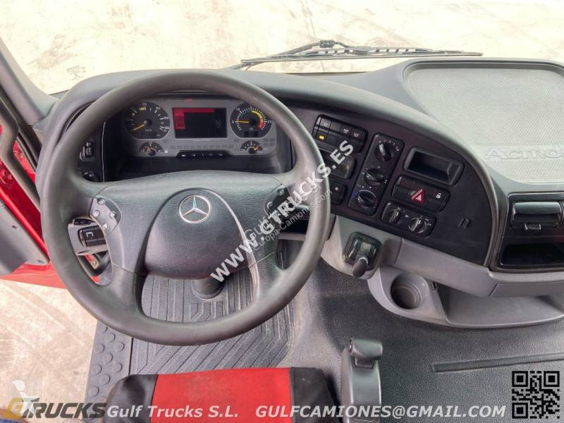 Traktor Mercedes