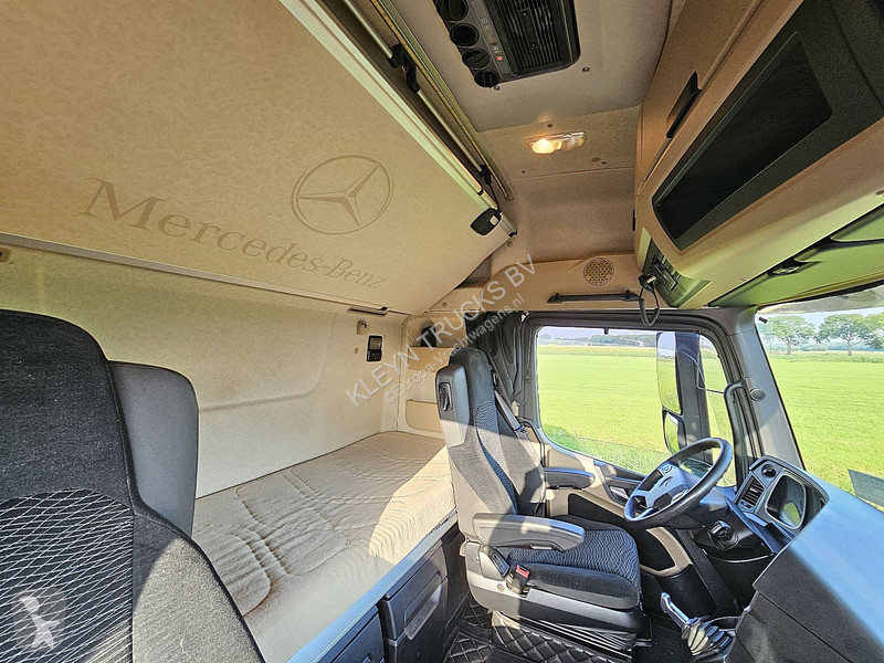 Tractor Mercedes ACTROS 1842 LS