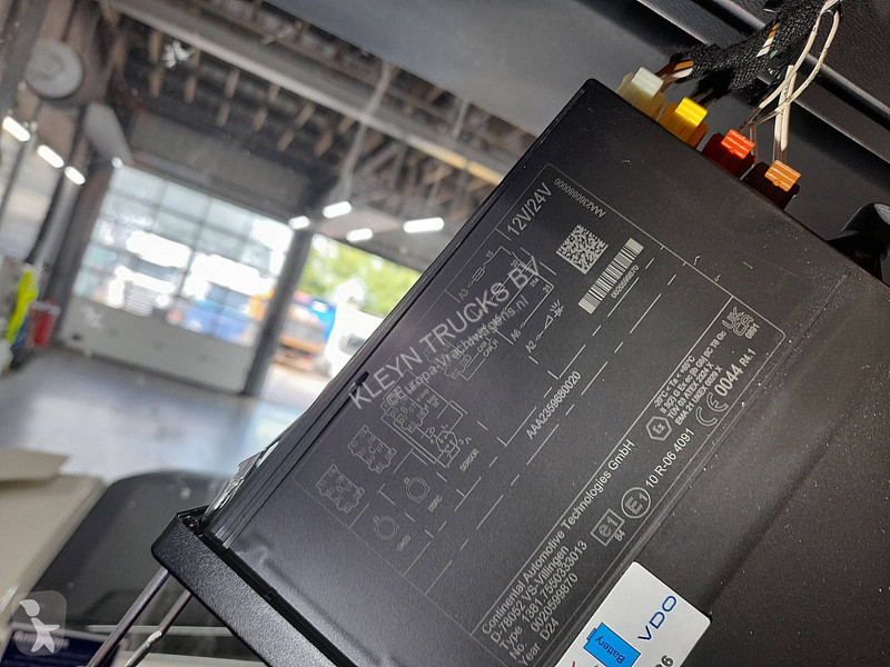 Traktor MAN 18.510  GX LED 2X TANK