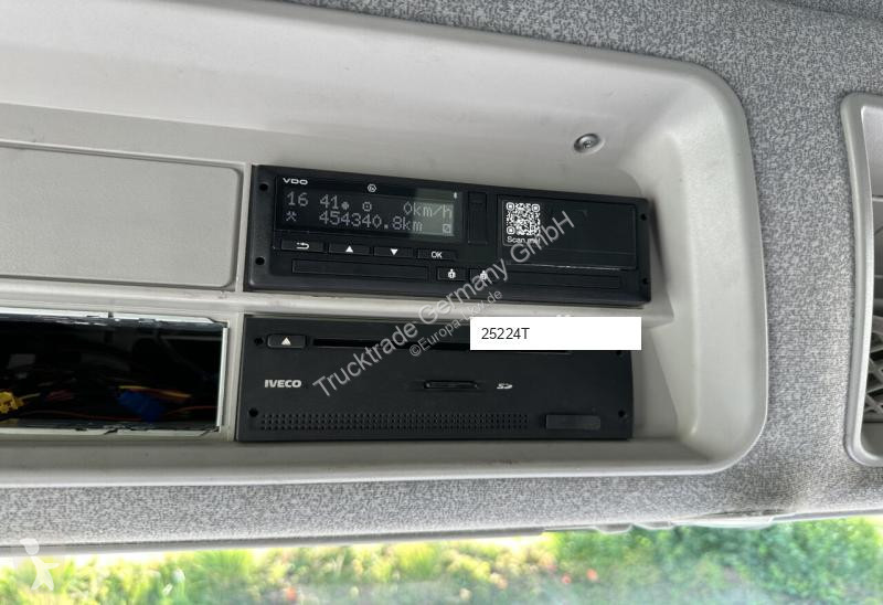 Trekker Iveco AT 440