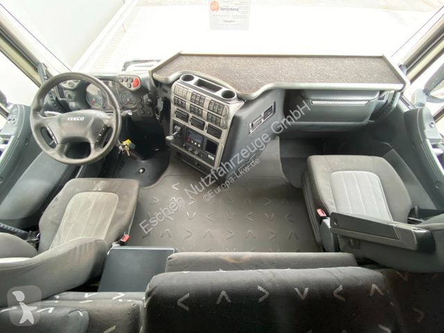 Traktor Iveco AS 440...
