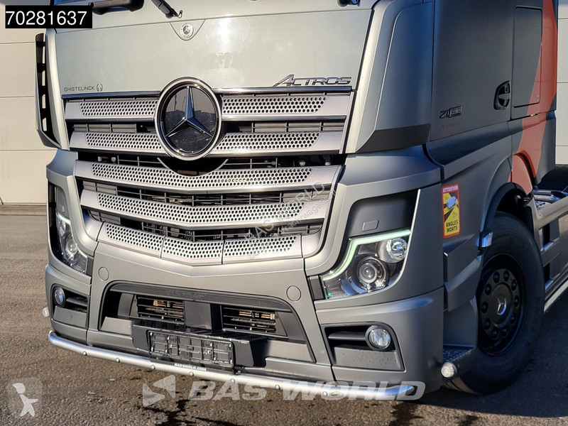 Traktor Mercedes 2163 4X2 Edition 2! GigaSpace...