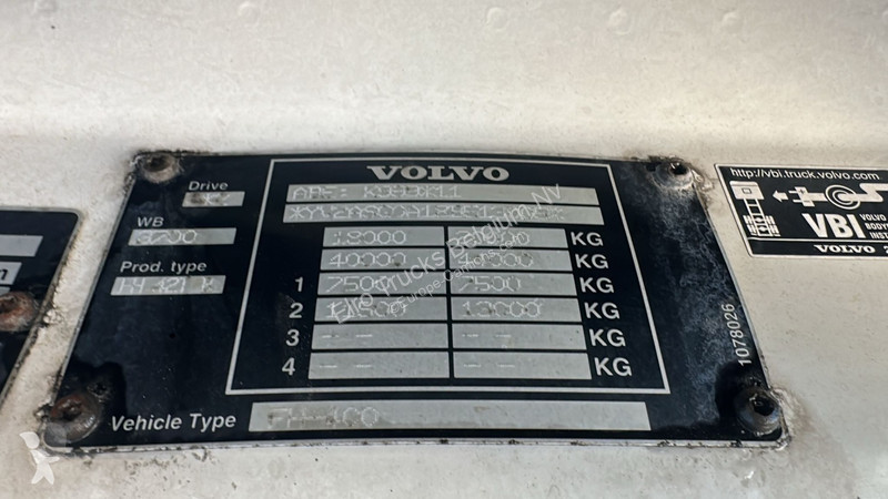 Traktor Volvo 400 (GOOD CONDITION / CLEAN...