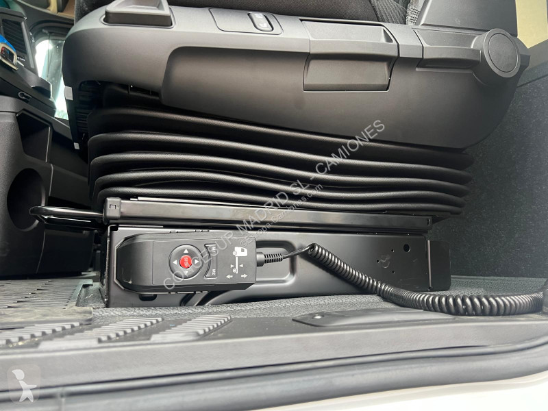 Traktor Mercedes  1848 LS