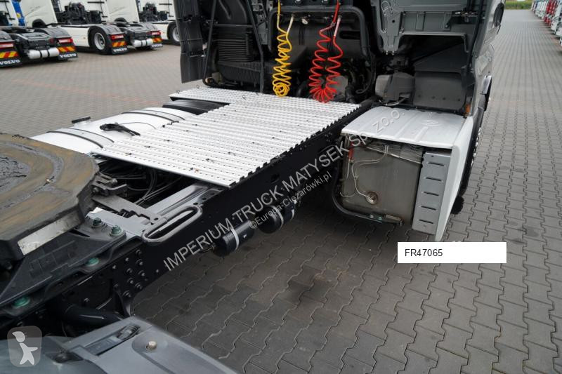 Tahač MAN TGX 18.500 / RETARDER / PEŁNY ADR /...