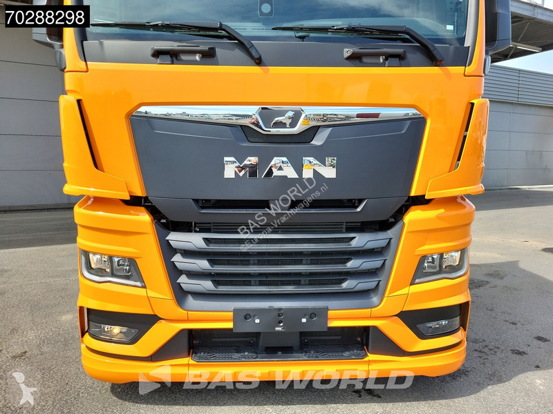 Cabeza tractora MAN TGX 4X2 NEW! Mega GM...
