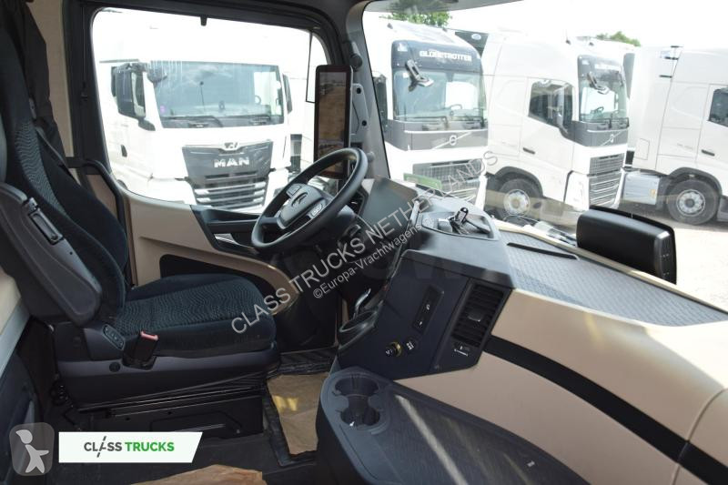 Traktor Mercedes 5 1845 BigSpace