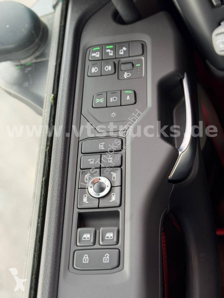 جرار Scania S770 A4x2 V8 LED / ACC /  Leder /...