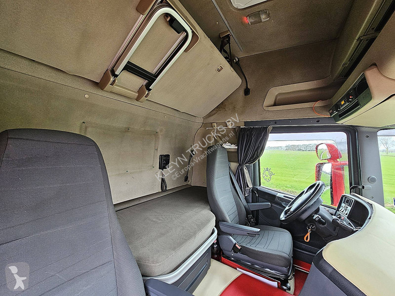 جرار Scania 730 8X4 147T