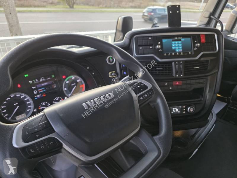 جرار Iveco