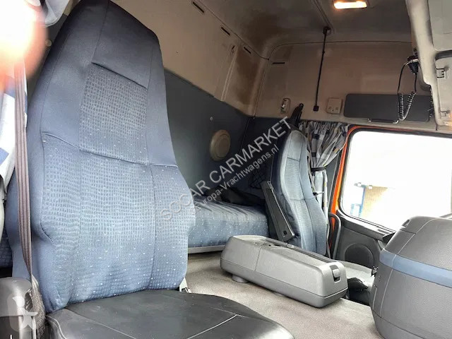 جرار Volvo 400 Original Holland truck Euro 5