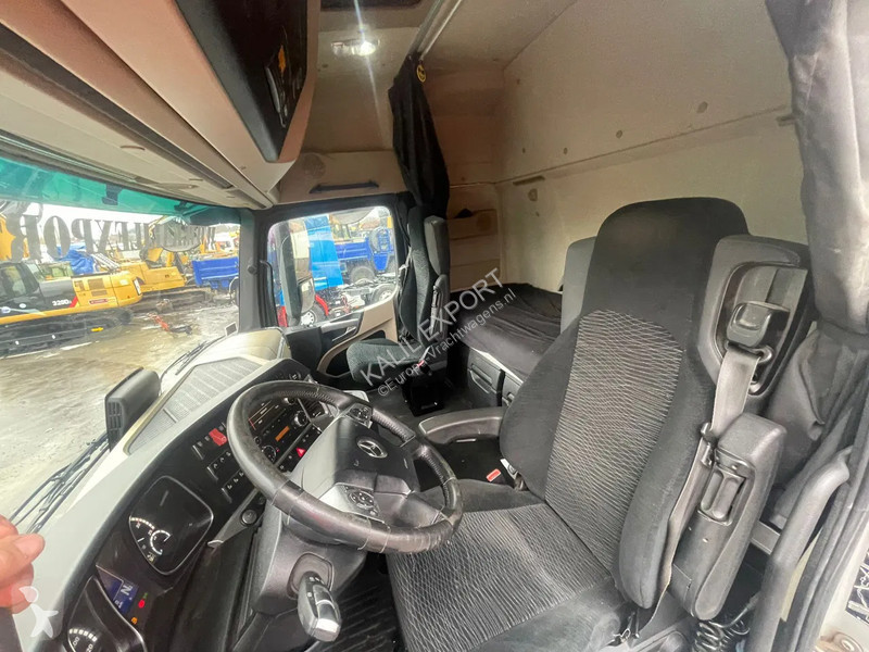 Traktor Mercedes 2663 6x4 Retarder Kipper...
