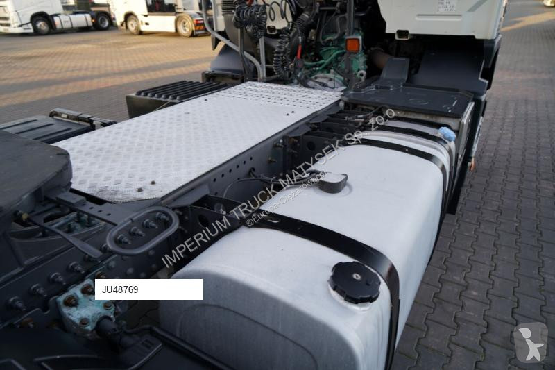 جرار Volvo FM 380
