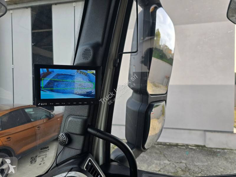 جرار Iveco