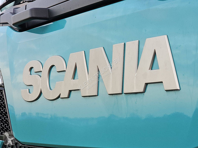 جرار Scania 500