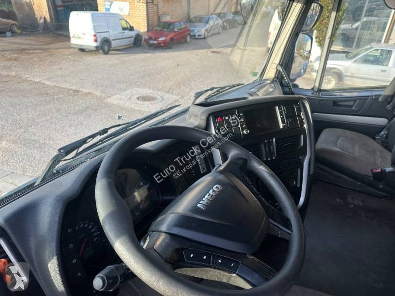 Iveco  tractor unit